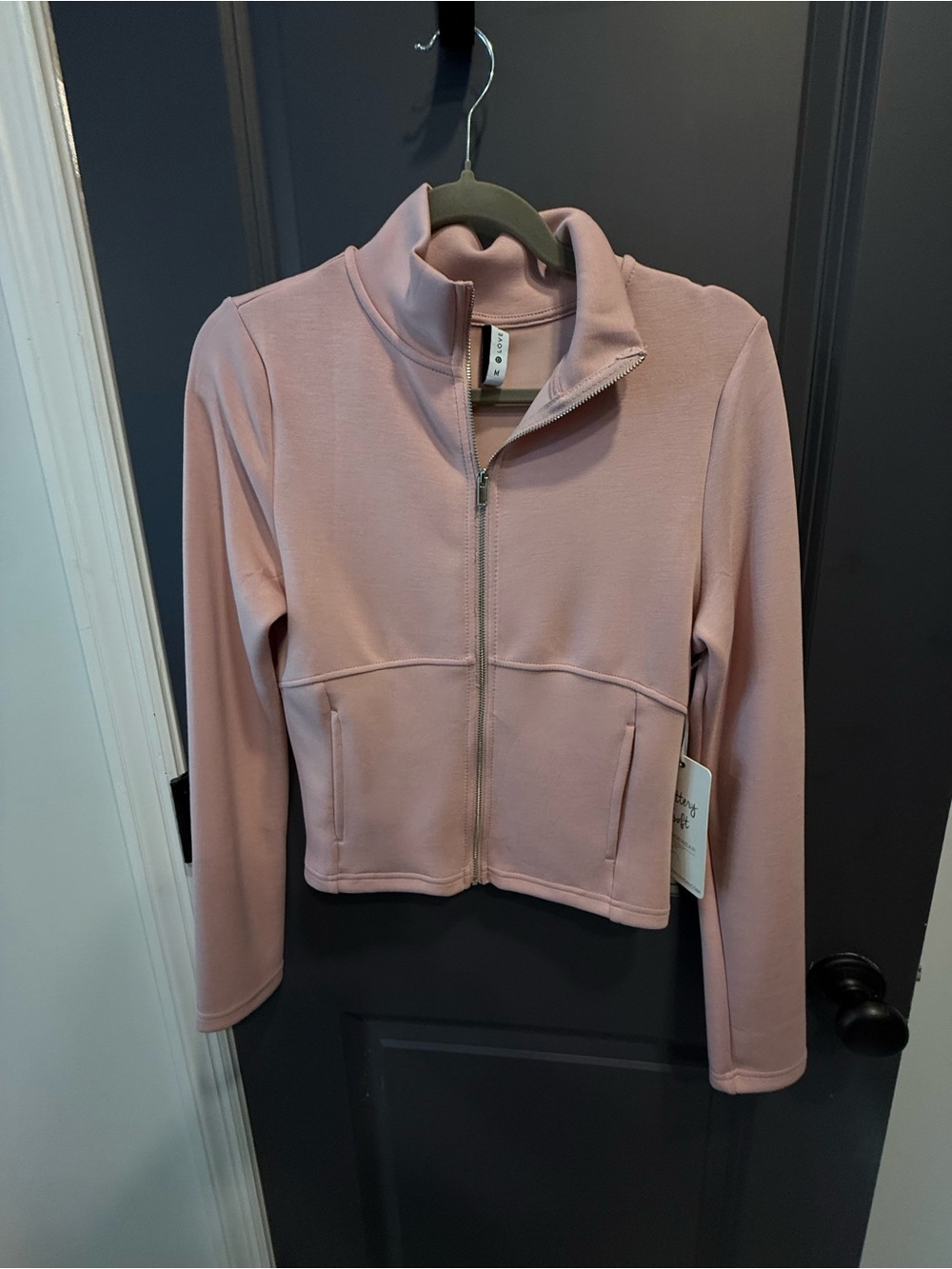 Size M runs Small Love Tree Dusty Pink Zip-Front Cropped Jacket buttery soft